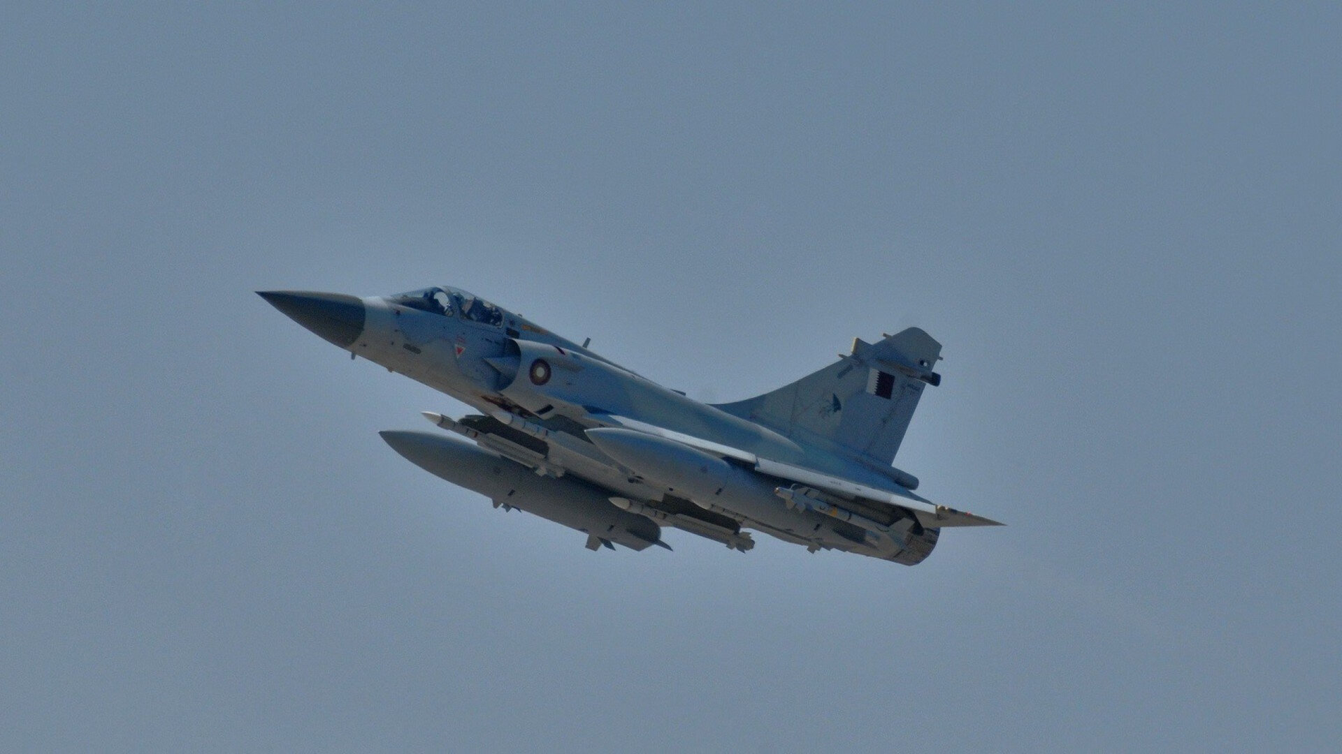 《专题报道：电竞选手的日常训练与生活》，电竞选手的标准