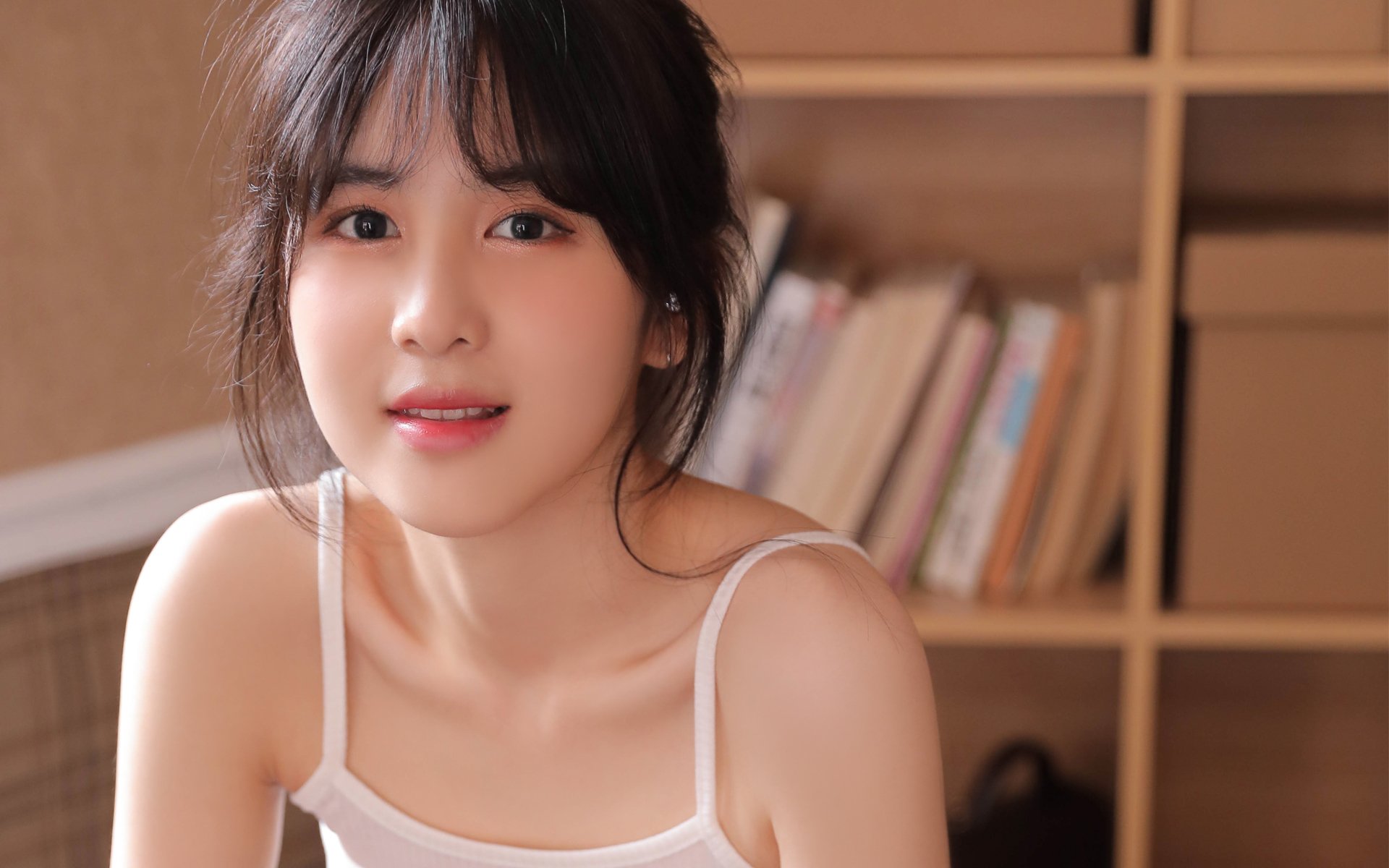 九游网页版官网-足球进驻电商平台拓展商品变现路径，足球产业怎么赚钱