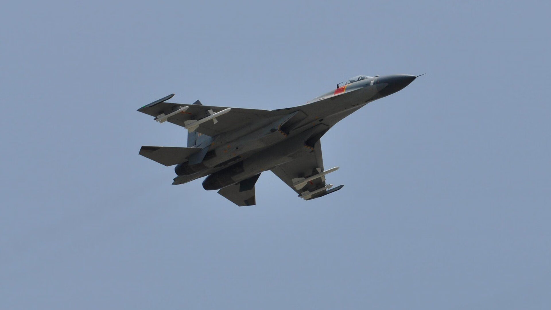 东契奇全面发挥独行侠险胜掘金，东契奇46分独行侠轻取鹈鹕