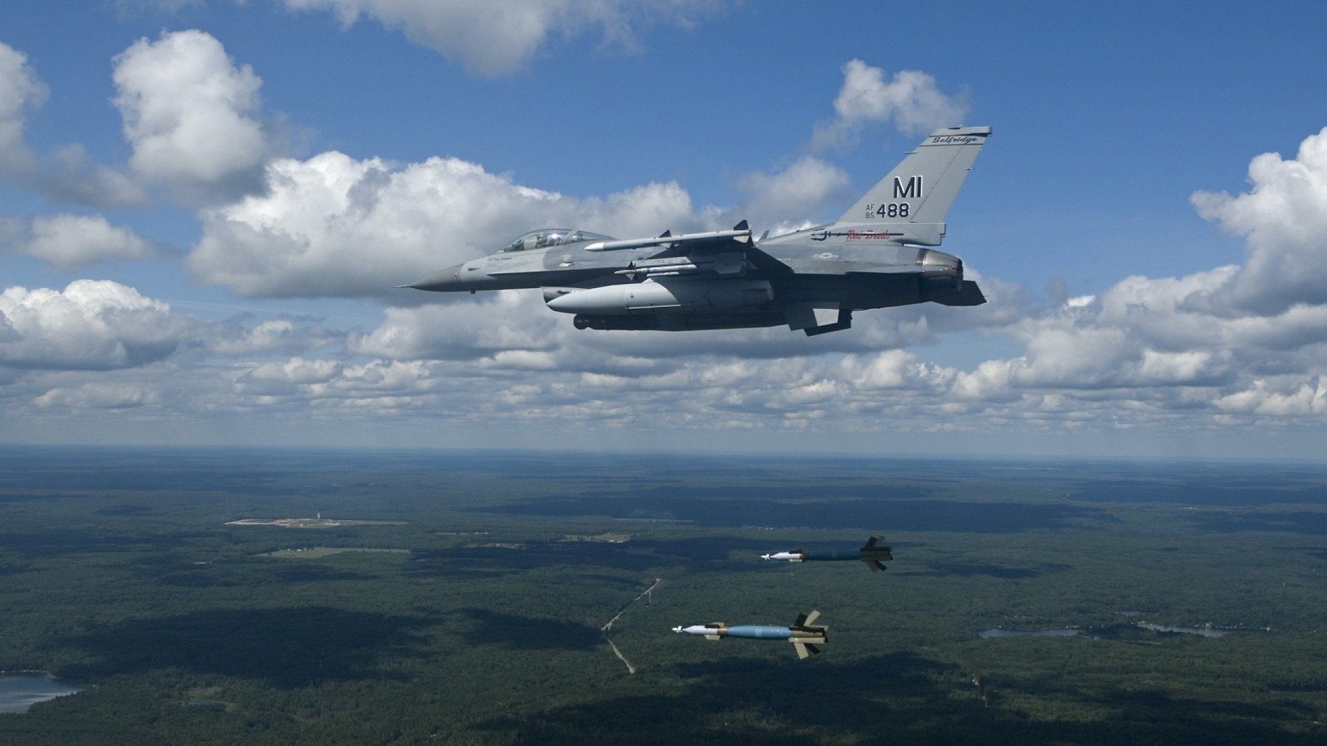 布莱梅主场大捷,德甲争冠气势如虹,不莱梅主帅