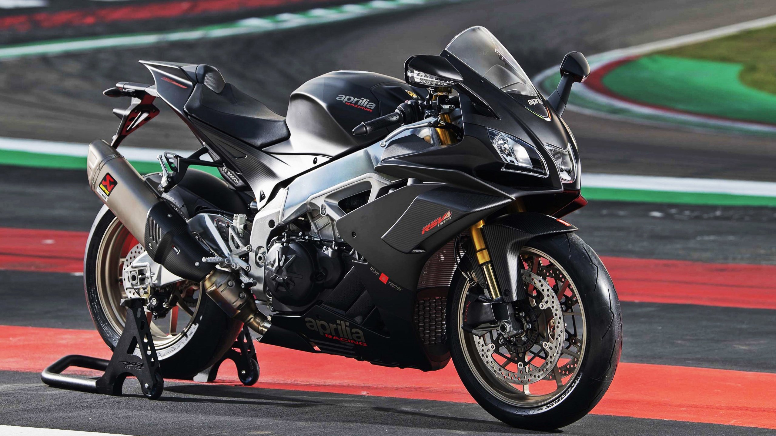 九游app下载中心-马赛夺得法国杯，球队士气高涨，马赛法甲冠军