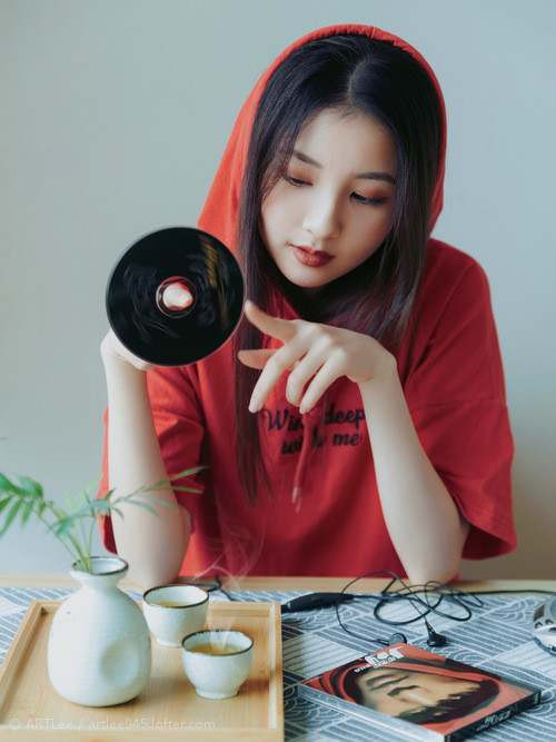 马竞主场2-0战胜赫塔费,继续领跑西甲积分榜,马竞 西甲