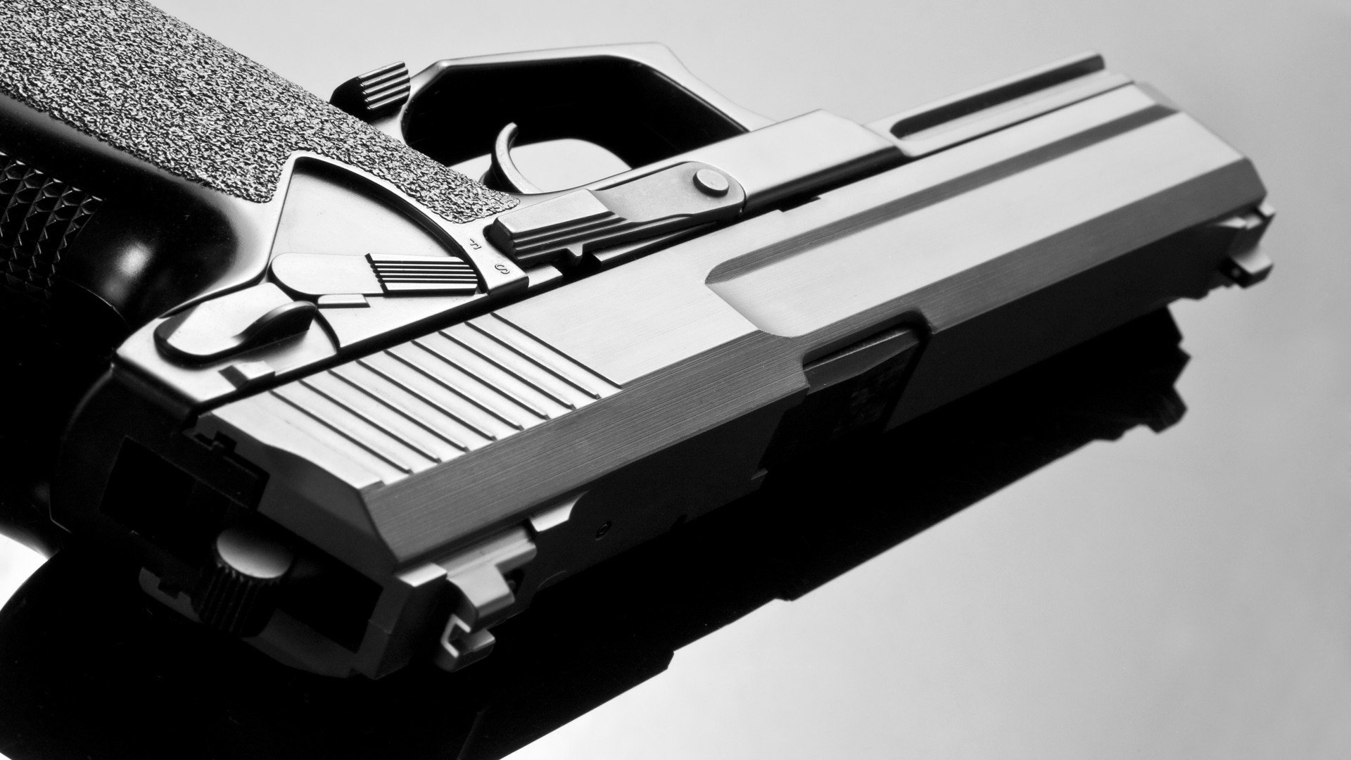 “电动冲浪：2025世界运动会马鞍山赛场上演未来水上竞技”