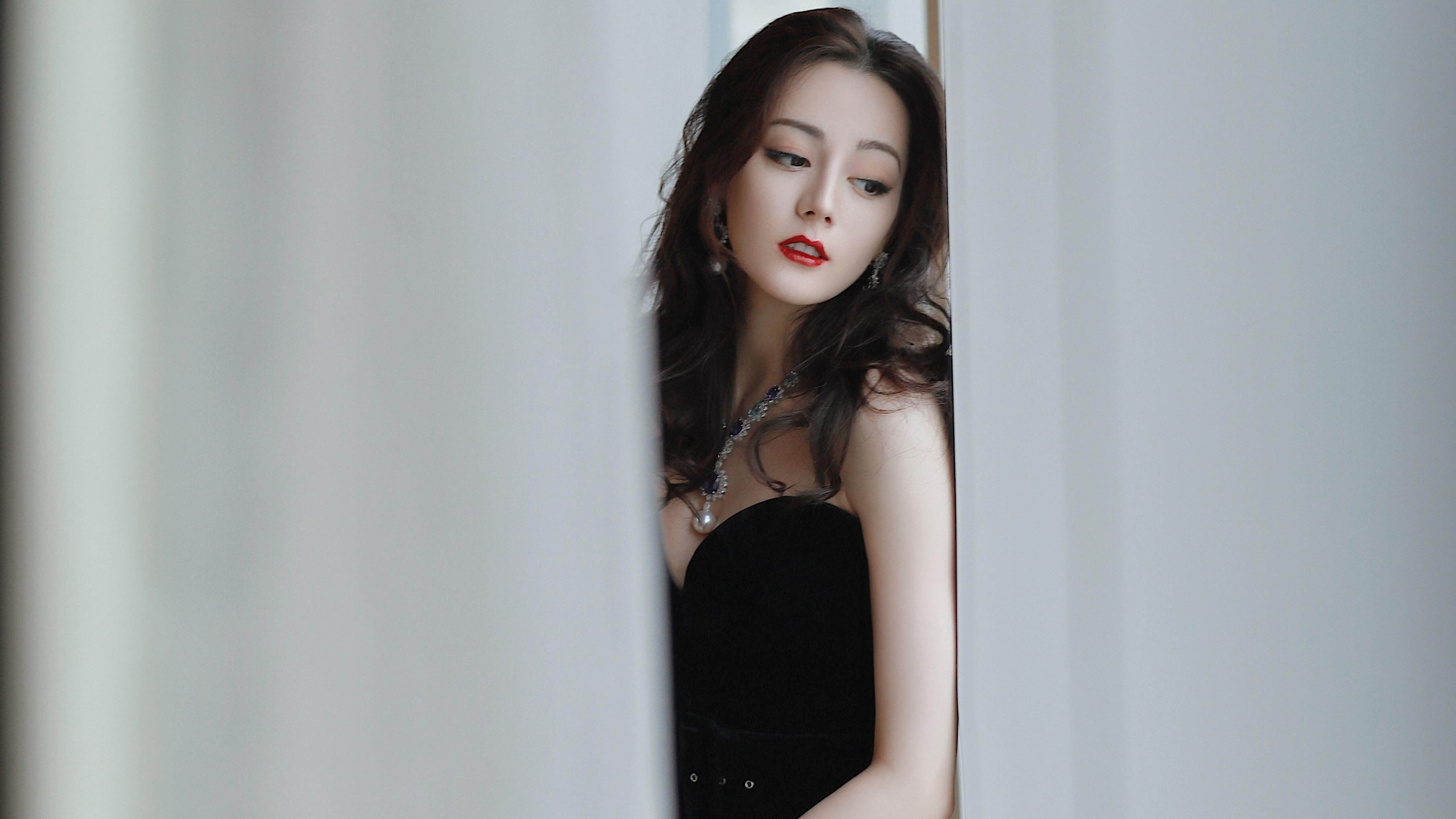 九游网页版官网入口-世界杯预选赛中国青年队战平 战术尝试值得肯定，世界杯预选赛中国队出现